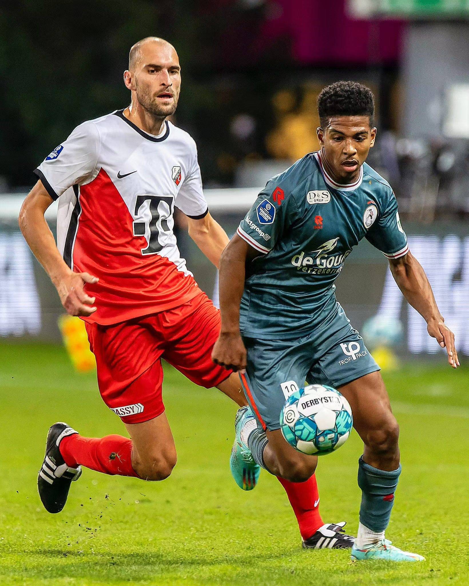 在享有言论 在享有言论